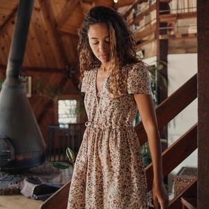 Christy Dawn Sand Anemone Dawn Dress - LIKE NEW!